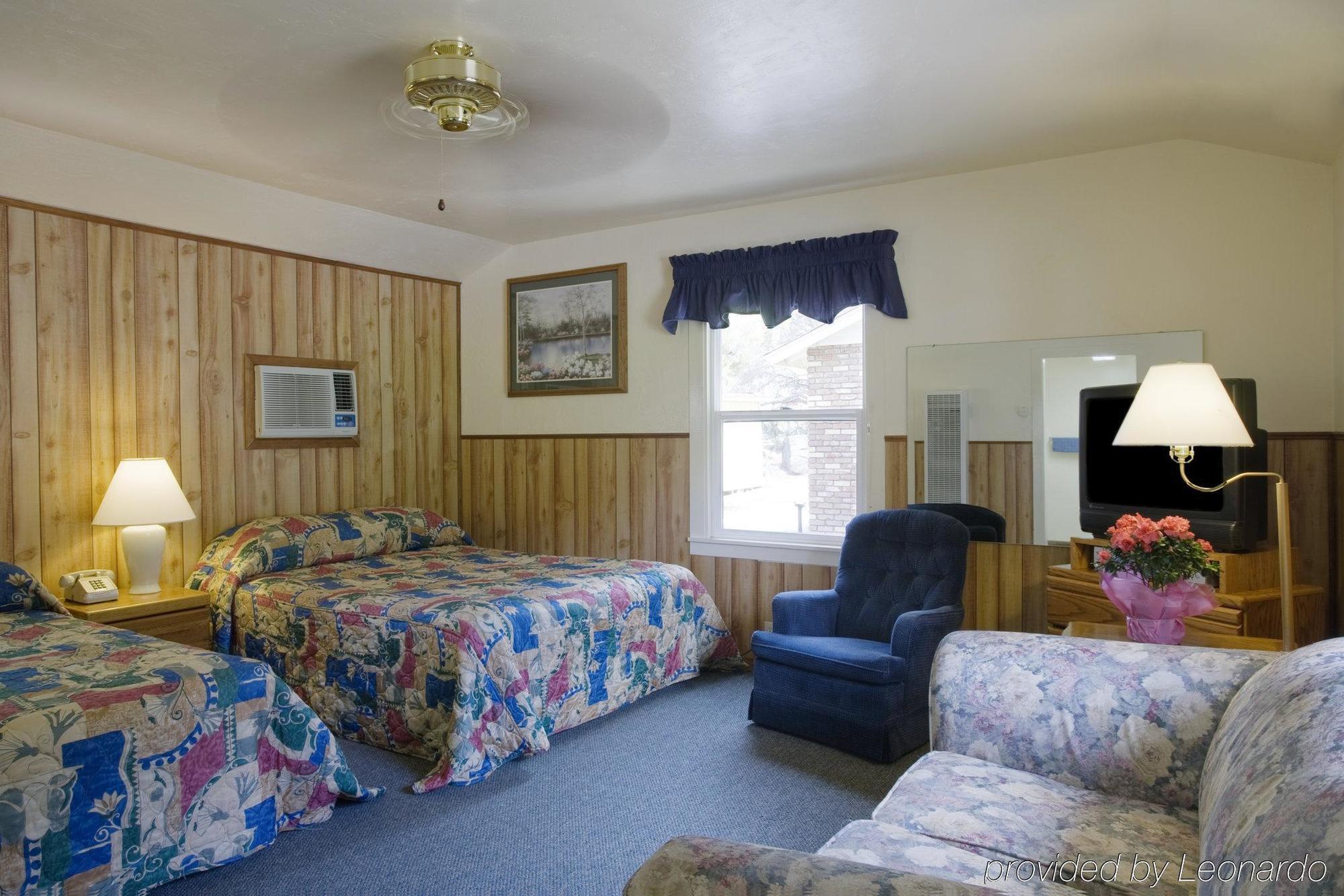 Lazy J Ranch Motel Three Rivers Oda fotoğraf